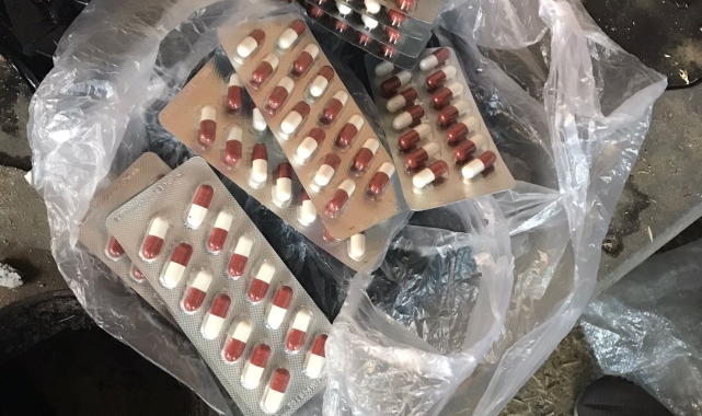 Manisa'da zehir tacirlerine geçit yok: 11 gözaltı