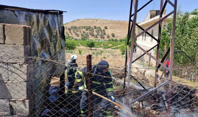 Mardin'de evin bahçesinde çıkan yangın korkuttu