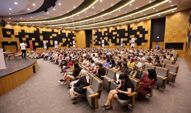 Merkezefendi Belediyesi LYS semineri düzenledi