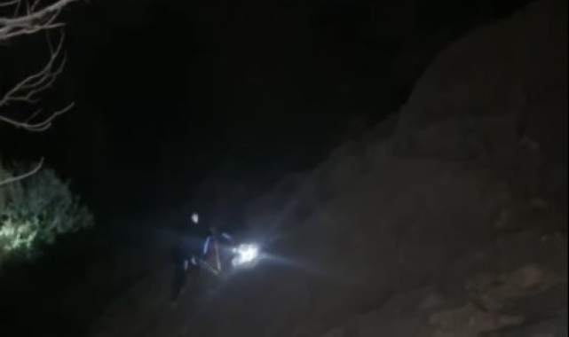 Mersin'de kanyonda kaybolan 5 kişi ekiplerce kurtarıldı