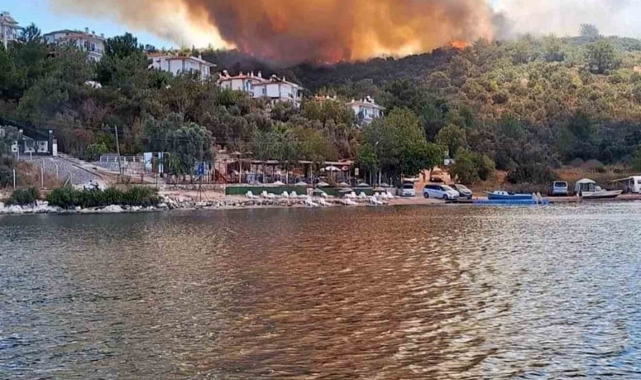 Milas'ta alevlerin önü kesildi
