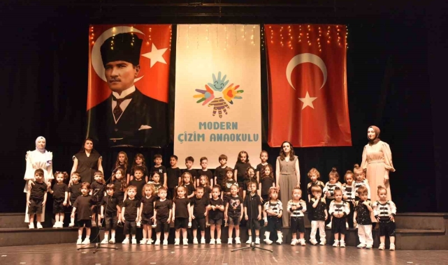 Modern Çizim Anaokulu yıl sonu gösterisi düzenlendi