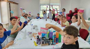 Muğla'da Gönüllü Gençlerden Sokak hayvanları için anlamlı etkinlik