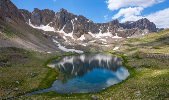 Munzurlar, turistlerin ilgi odağı