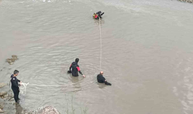 Murat Nehrinde kaybolan çocuğu arama çalışmaları 6'ncı gününde