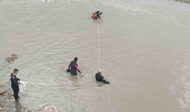 Murat Nehri'nde kaybolan çocuğun cansız bedeni bulundu