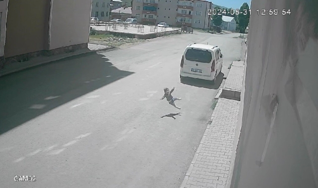 Muş'ta 7. kattan düşen 2 yaşındaki çocuk hayatını kaybetti