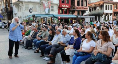 Nazım Hikmet Mudanya'da şiir ve şarkılarla anıldı