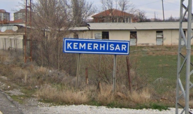 Niğde'de sokak köpeğinin bir kişiyi ısırdığı belde karantinaya alındı