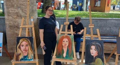 Öğrenciler eserlerini sergiledi