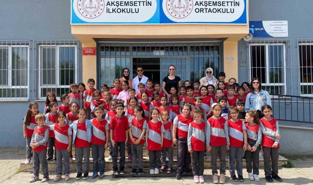 Öğrencilerle fiziksel aktiviteler yapıldı