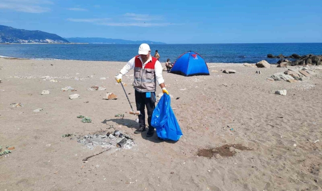 Ordu'da sahil ve plajlarda temizlik çalışmaları sürüyor