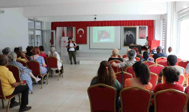 Organik tarım ve iyi tarım uygulamaları hakkında farkındalık eğitimi