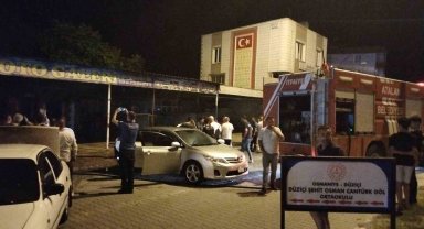 Osmaniye'de oto galeride korkutan yangın