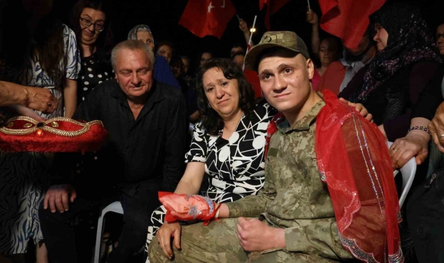 Otizmli Görkem'in askerlik aşkı