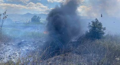 Otluk alanda korkutan yangın