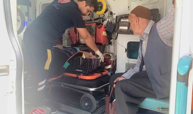 Otomobil yaşlı kadına çarpıp kaçtı