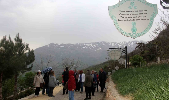 Özlem ve hasretin dile geldiği Mani Yolu