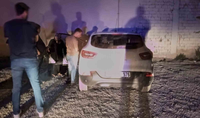 Park ettiği otomobilini bulamayan kadın, polisten yardım istedi