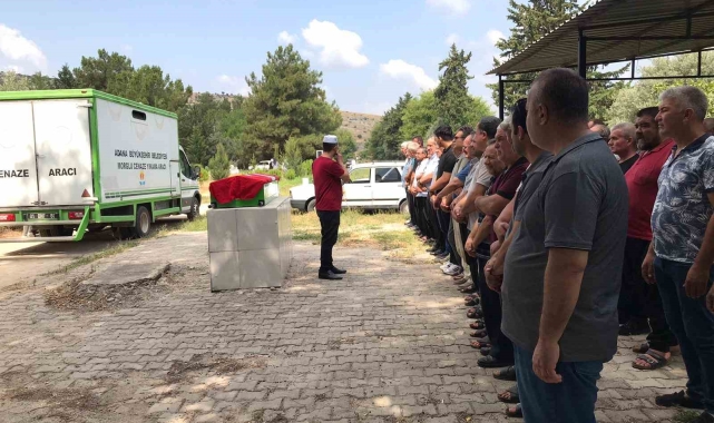 Polis memuru Kozan'da son yolculuğuna uğurlandı