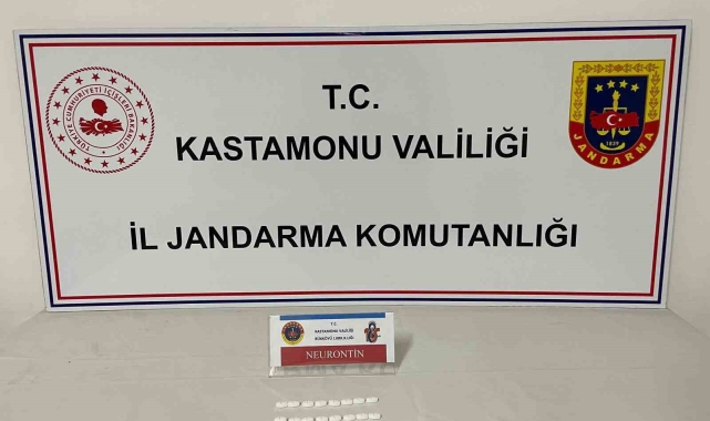 Psikiyatri hastası, yeşil reçeteyle aldığı ilaçları satarken yakalandı