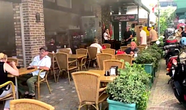 Restoranda dumanda yemek keyfi