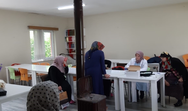 Sağlık ekipleri köylünün ayağına gidiyor