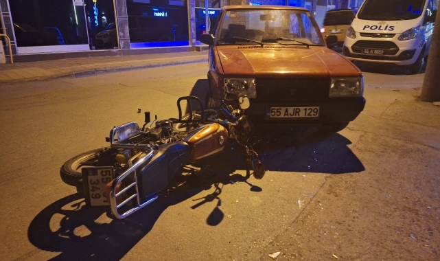 Samsun'da otomobille çarpışan motosiklet sürücüsü yaralandı