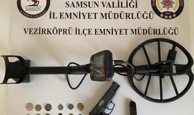 Samsun'da 17 adet sikke ve 5 adet tarihi eser ele geçirildi