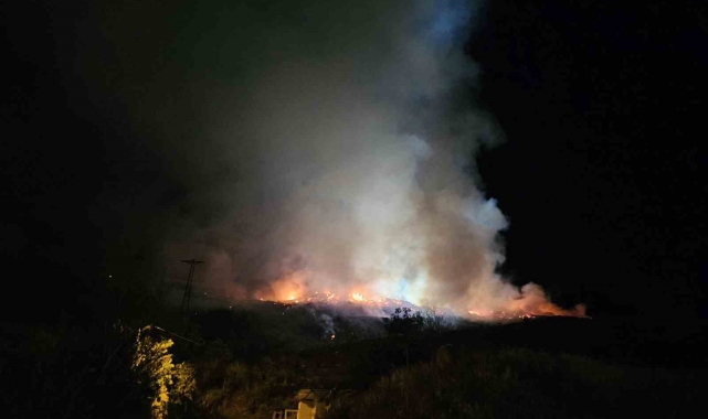 Sarıyer'de 9 saat süren yangının olduğu alan havadan görüntülendi