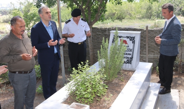 Şehit polis Ömer Kesim mezarı başında anıldı