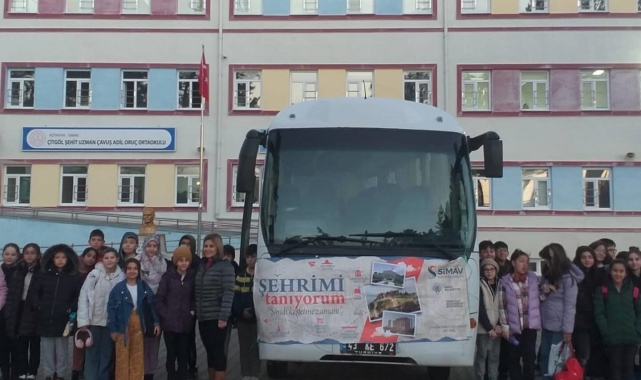 Simav'da 590 öğrenci Kütahya ve ilçelerindeki tarihi yerleri tanıdı