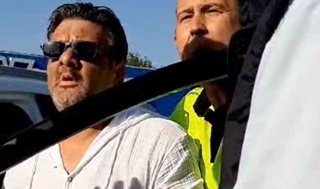 Sınava yetişmek isteyen kızın babası ile polisler arasında tartışma