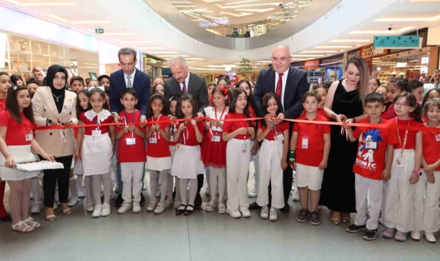 Sivas'ta minik eller sanatla buluştu