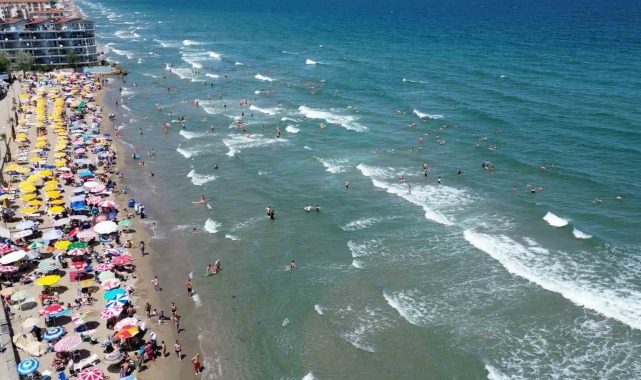 Tekirdağ sahillerinde bayram tatili yoğunluğu devam ediyor