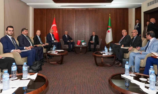 Ticaret Bakanı Bolat, Tunuslu Bakan Chiboub ile görüştü
