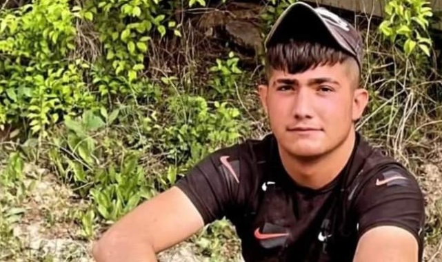 Tır ile çarpışan motosiklet sürücüsü hayatını kaybetti