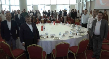 TR Düşünce Kulübü ilçe belediye başkanları ile buluştu