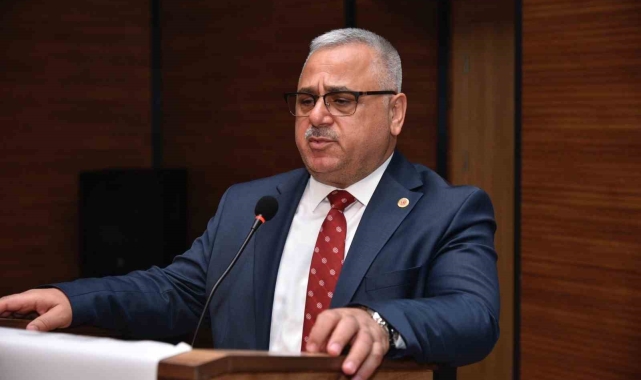 Trabzon Muhtarlar Federasyonu olağan genel kurulunda Başkan Aktürk güven tazeledi