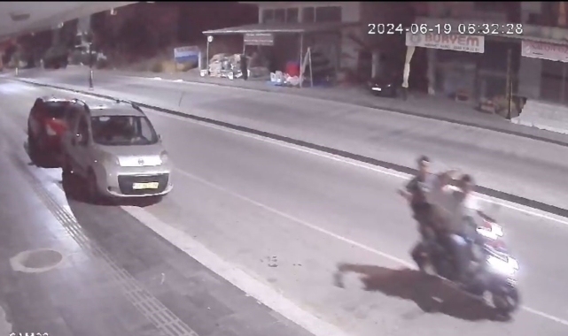 Trafik magandalığı yetmedi şehir magandalığına soyundular