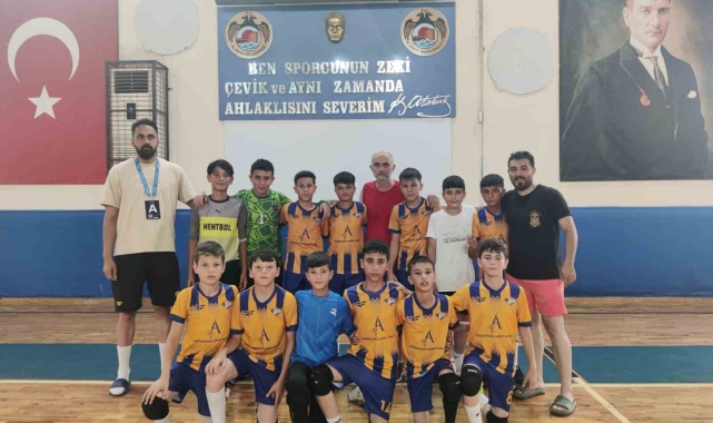 Türkiye'nin en iyi 8 takımı arasına isimlerini yazdırdılar