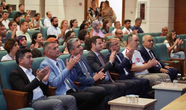 Türkiye'nin ilk Bilim ve Sanat Öğrenci Kongresine 53 ilden katılım oldu