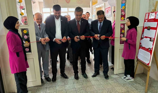 Üç Boyutlu Karikatürlerim" projesi sergisi