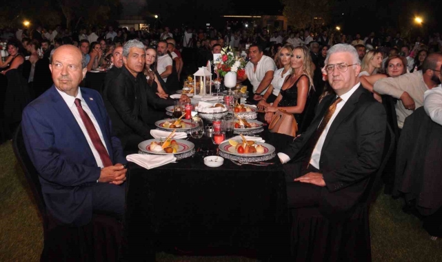 Ünlü turizmciye Kıbrıs'ta ödül