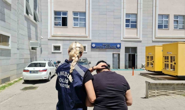 Uyuşturucu ticaretinden 12,5 yıl hapis cezası bulunan kadın yakalandı
