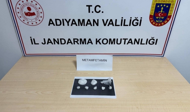 Uyuşturucuyla yakalanan 2 şahıs tutuklandı