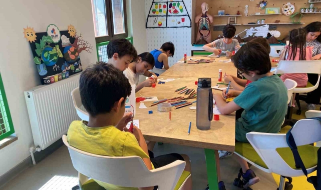 'Uzay Yolculuğumuz Devam Ediyor' etkinliği Bilim Fatih'te gerçekleşti