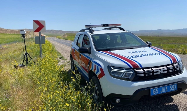 Van'da 145 araç trafikten men edildi