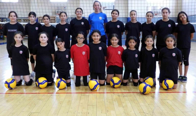 Voleybol kursları, Filenin Sultanları sayesinde doldu