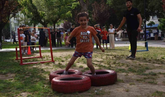 Yıldırımlı çocuklar doyasıya eğlendi